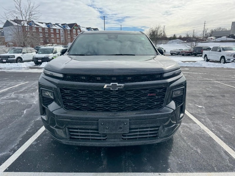 Chevrolet Traverse Vehicle Image 03