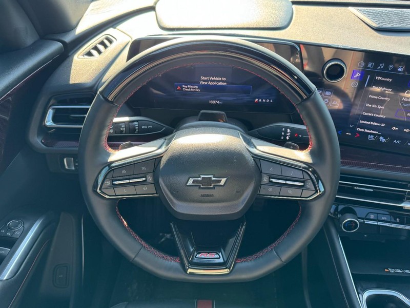 Chevrolet Traverse Vehicle Image 14