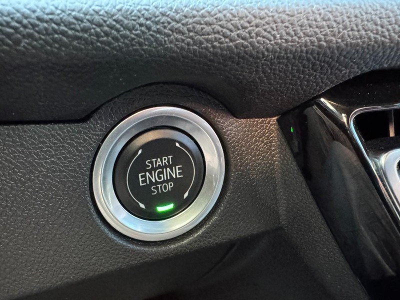 Chevrolet Traverse Vehicle Image 24