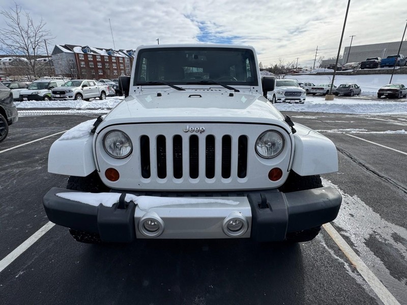 Jeep Wrangler Unlimited Vehicle Image 03