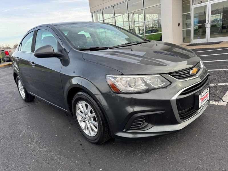 Chevrolet Sonic Vehicle Image 02