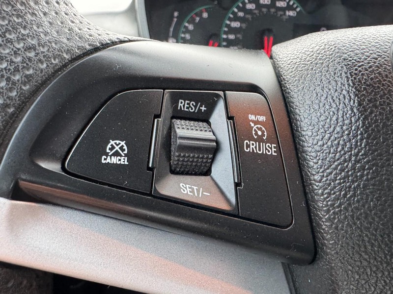 Chevrolet Sonic Vehicle Image 16