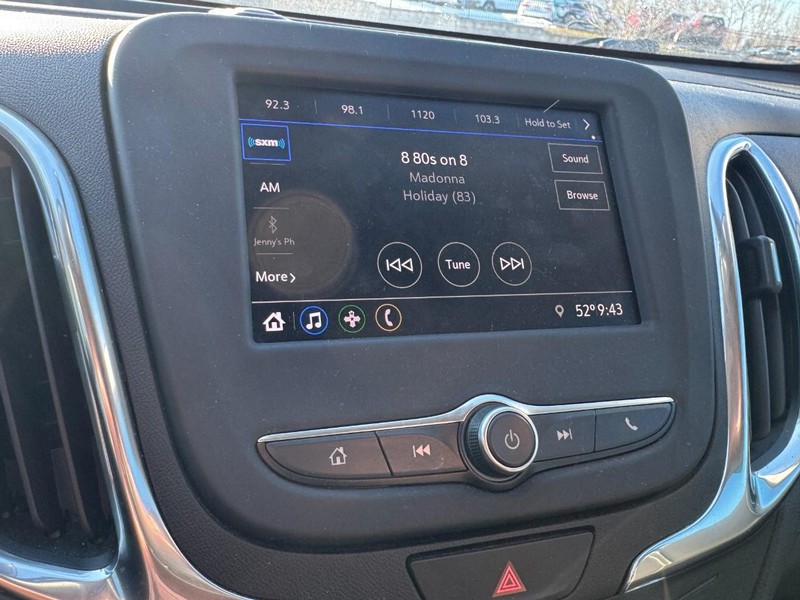 Chevrolet Equinox Vehicle Image 20