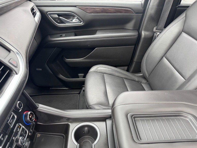 Chevrolet Tahoe Vehicle Image 16