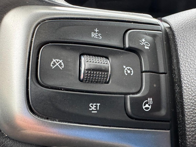 Chevrolet Tahoe Vehicle Image 19