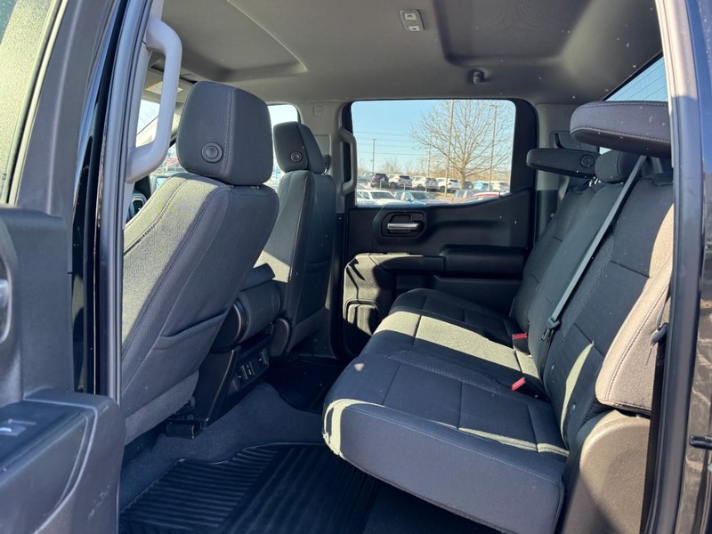 Chevrolet Silverado 1500 Vehicle Image 10