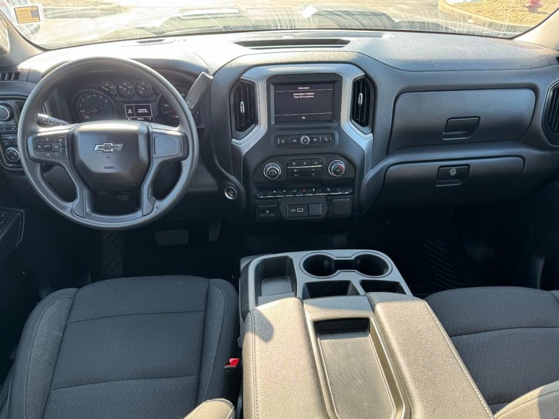 Chevrolet Silverado 1500 Vehicle Image 11