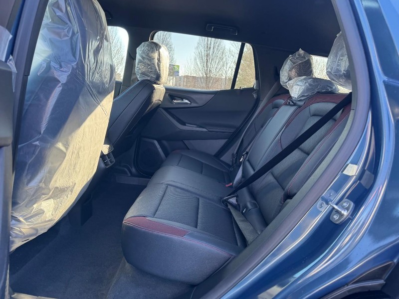 Chevrolet Equinox Vehicle Image 07