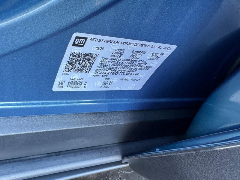 Chevrolet Equinox Vehicle Image 18