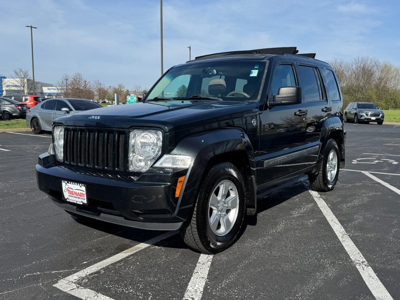 Jeep Liberty Vehicle Image 08