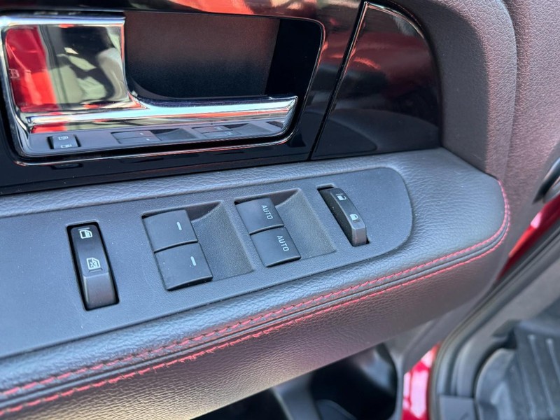 Ford F-150 Vehicle Image 16