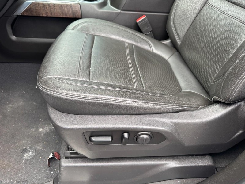 GMC Sierra 1500 Vehicle Image 15