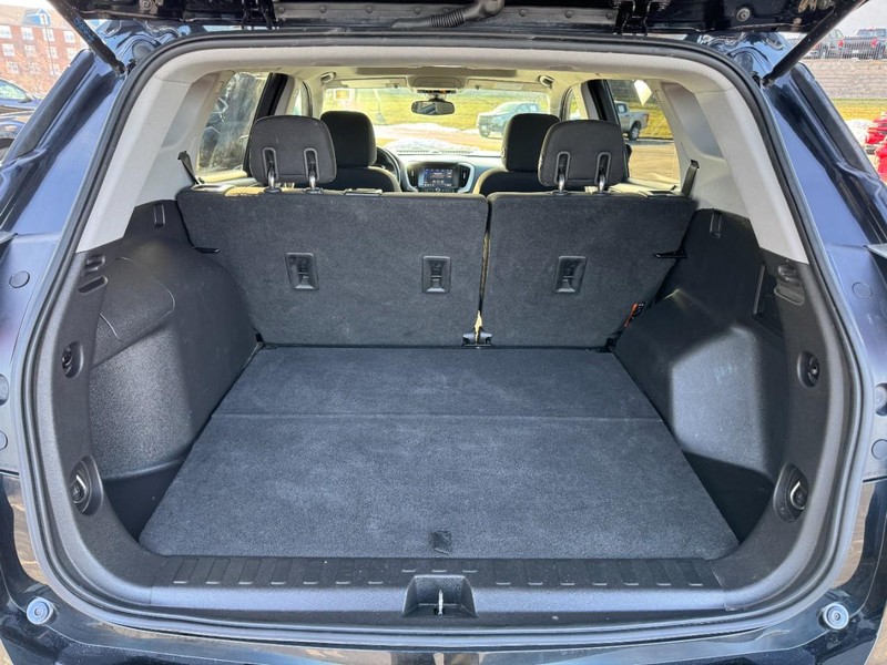 GMC Terrain Vehicle Image 06