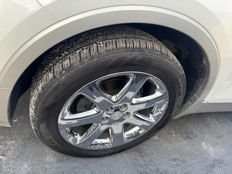 Buick Encore Vehicle Image 05