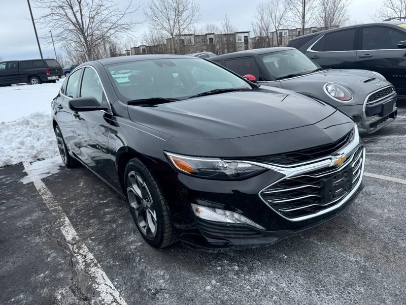 Chevrolet Malibu Vehicle Image 04