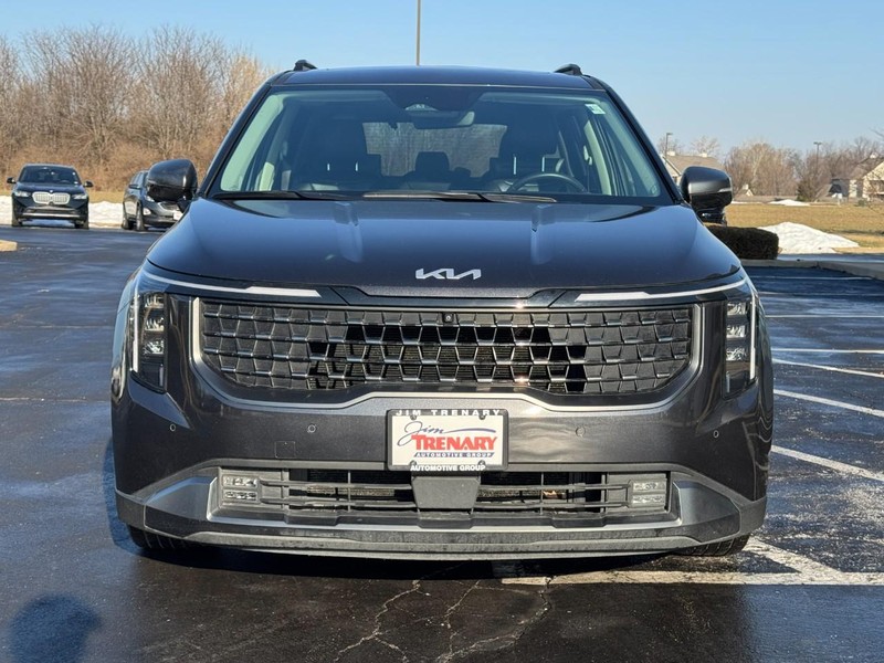 Kia Carnival Vehicle Image 09