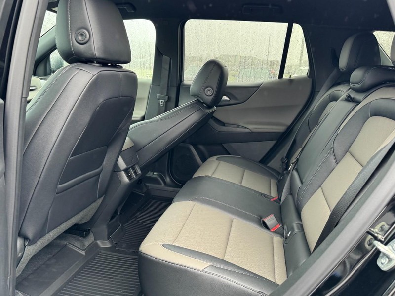 Chevrolet Equinox Vehicle Image 07