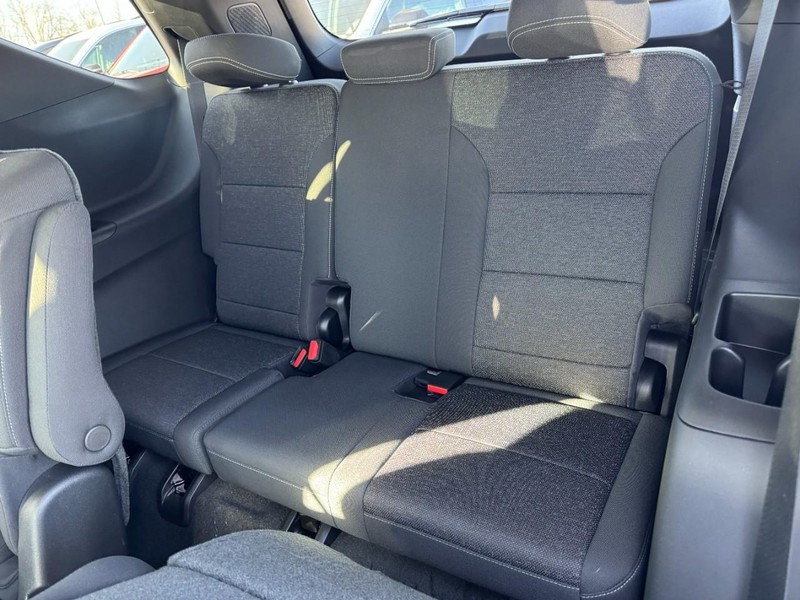 Chevrolet Traverse Vehicle Image 08