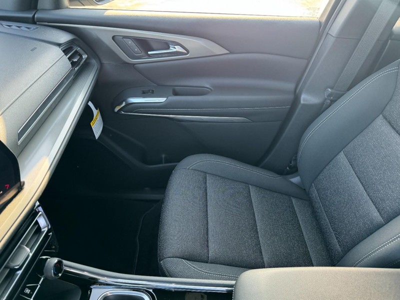 Chevrolet Traverse Vehicle Image 09