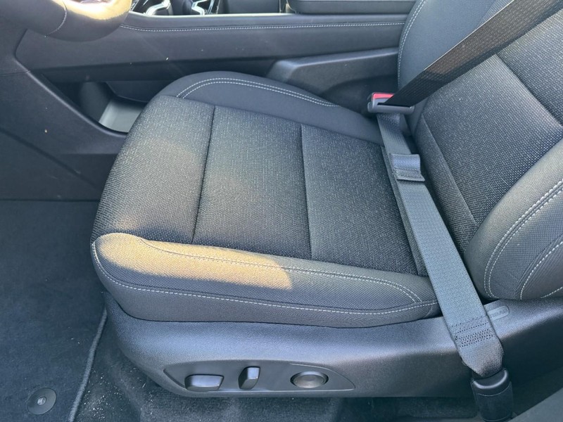 Chevrolet Traverse Vehicle Image 10