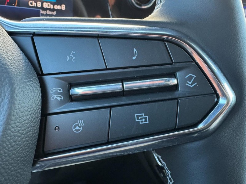 Chevrolet Traverse Vehicle Image 11