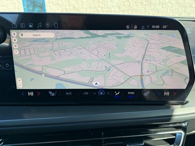 Chevrolet Traverse Vehicle Image 14