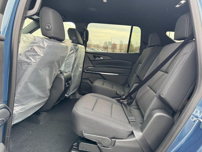 Chevrolet Traverse Vehicle Image 07