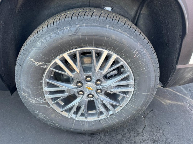 Chevrolet Traverse Vehicle Image 06