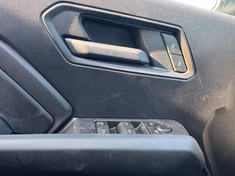 Chevrolet Colorado Vehicle Image 07