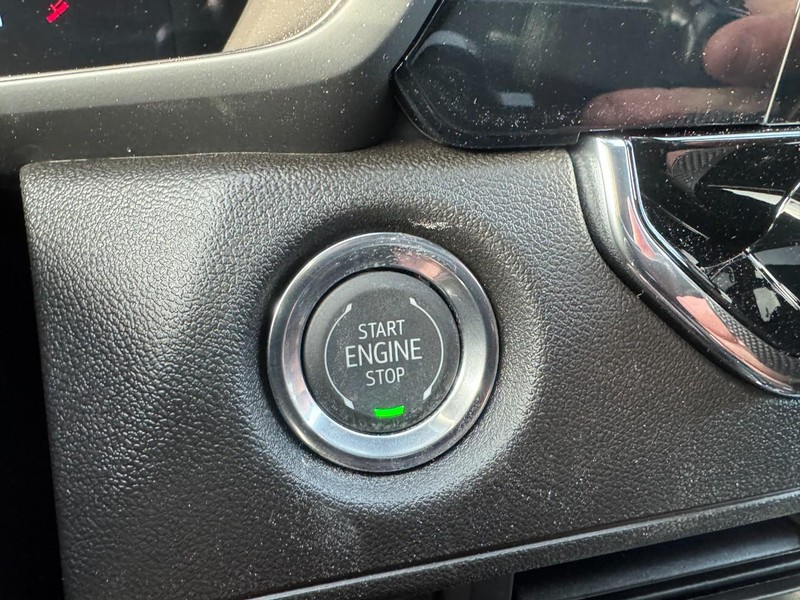 Chevrolet Colorado Vehicle Image 17