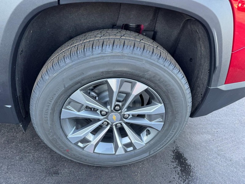 Chevrolet Equinox Vehicle Image 06