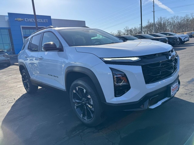 Chevrolet Equinox Vehicle Image 02