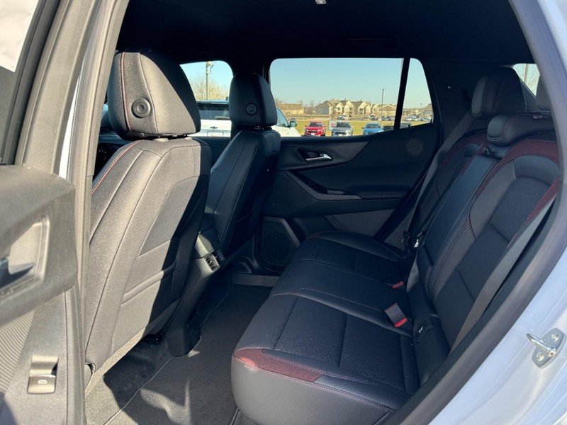 Chevrolet Equinox Vehicle Image 07