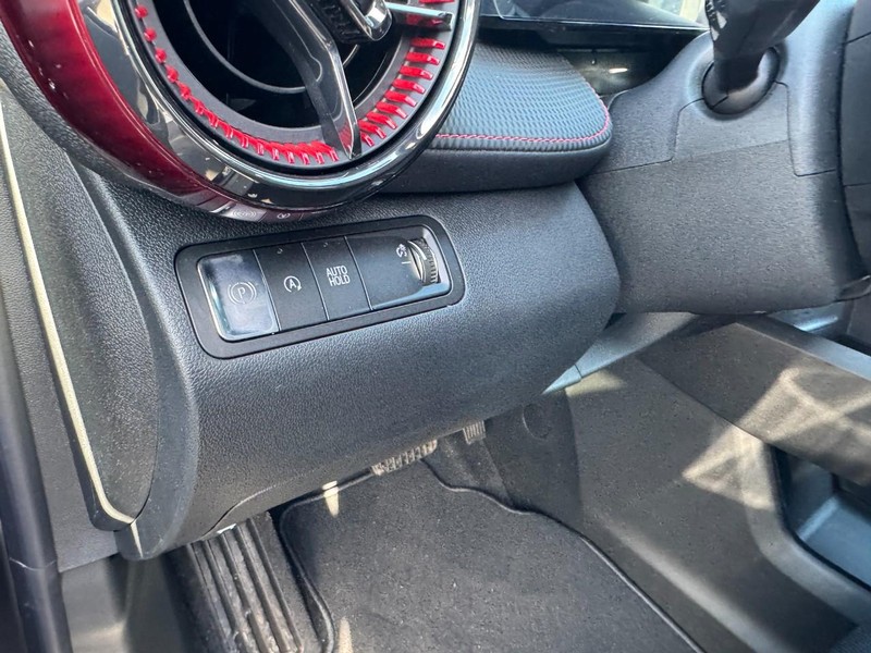 Chevrolet Equinox Vehicle Image 08