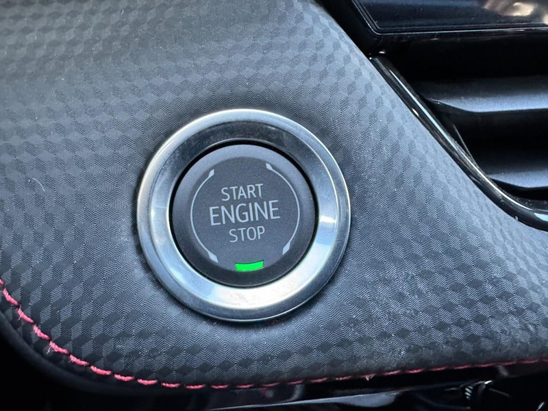 Chevrolet Equinox Vehicle Image 15