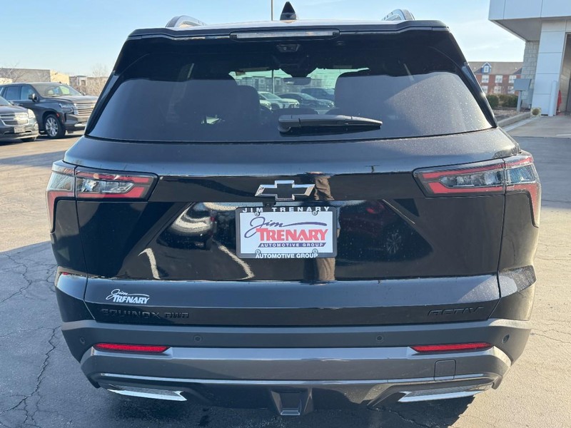 Chevrolet Equinox Vehicle Image 04