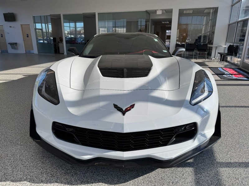 Chevrolet Corvette Vehicle Image 07