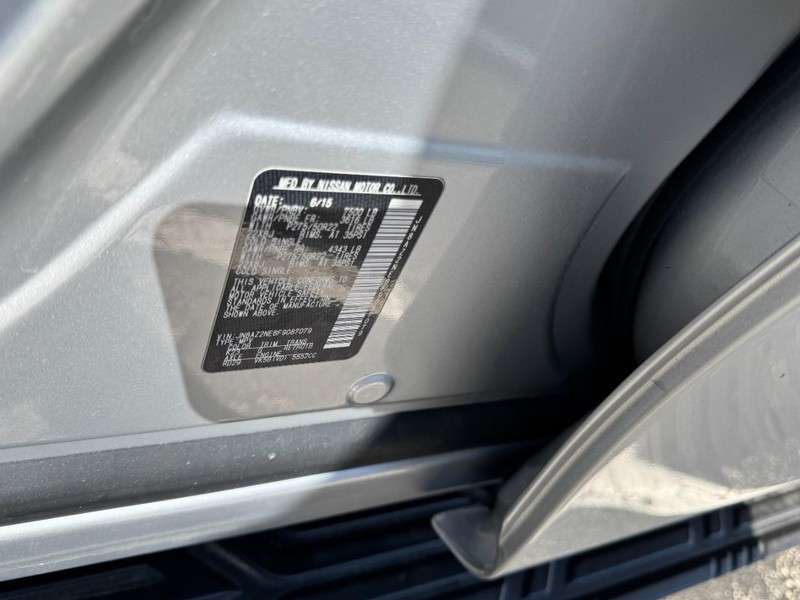 INFINITI QX80 Vehicle Image 27