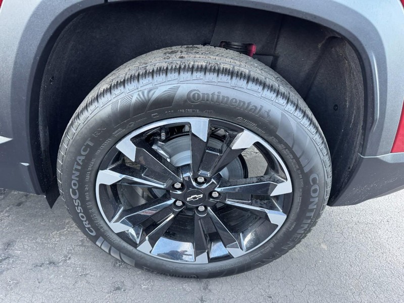 Chevrolet Equinox Vehicle Image 06