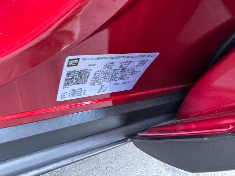 Chevrolet Equinox Vehicle Image 17