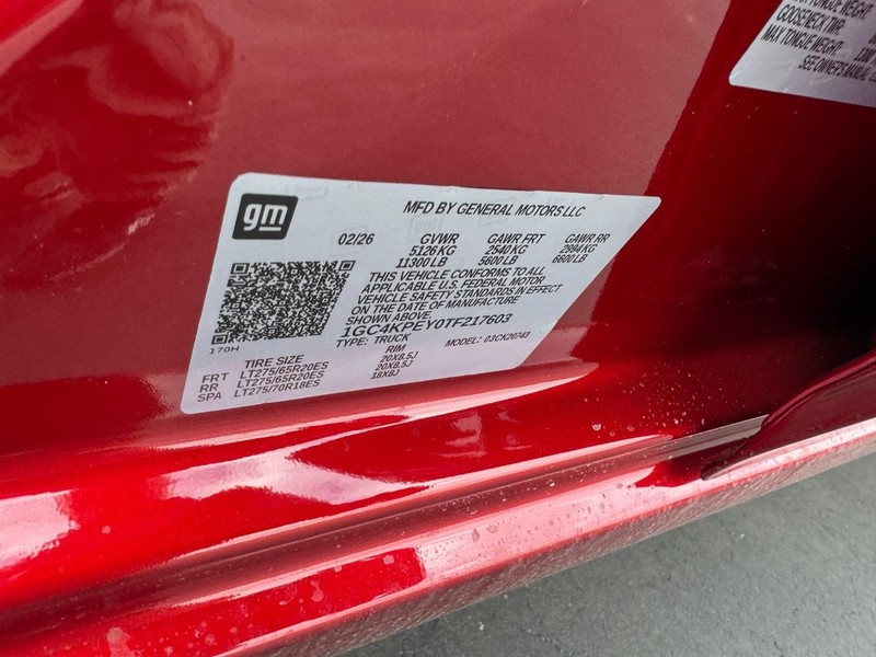 Chevrolet Silverado 2500HD Vehicle Image 20