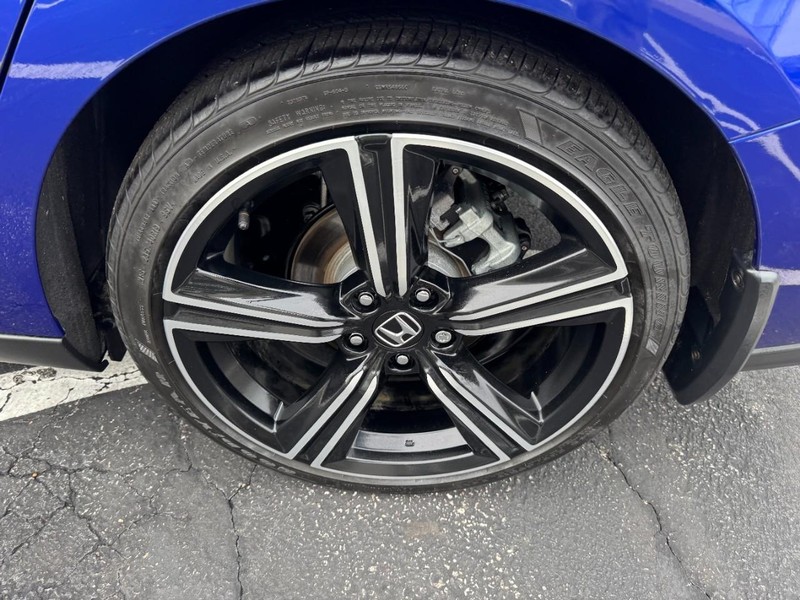 Honda Accord Hybrid Vehicle Image 07