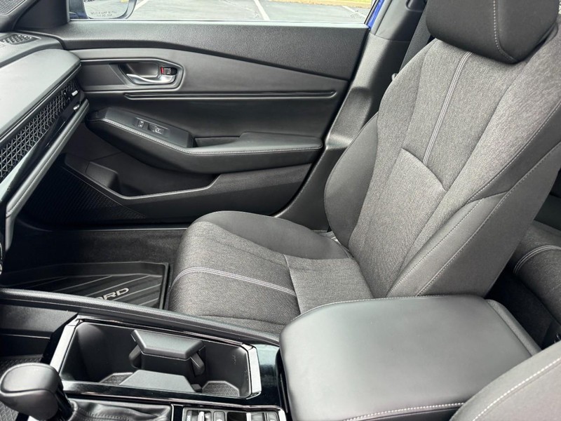 Honda Accord Hybrid Vehicle Image 14