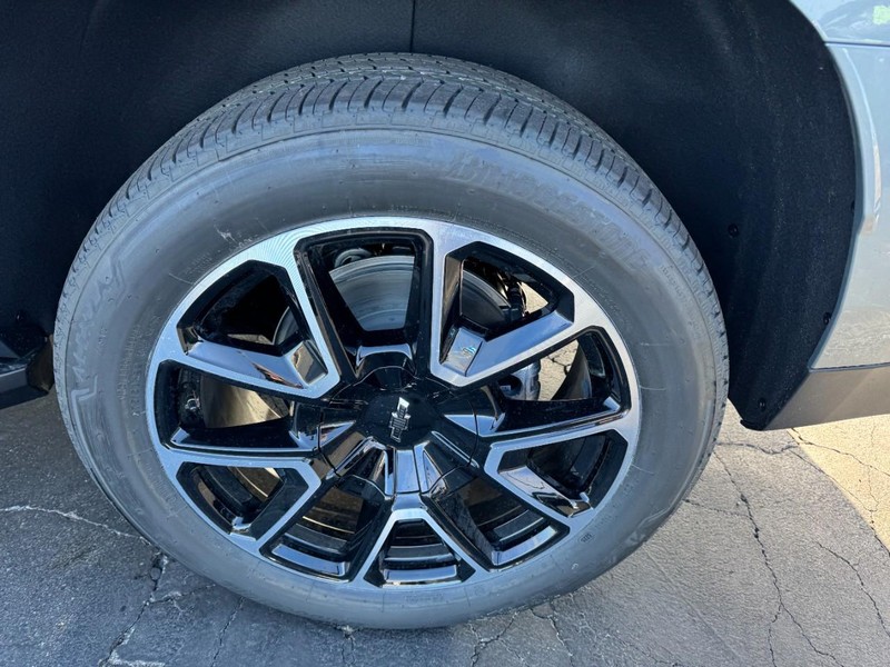 Chevrolet Tahoe Vehicle Image 06