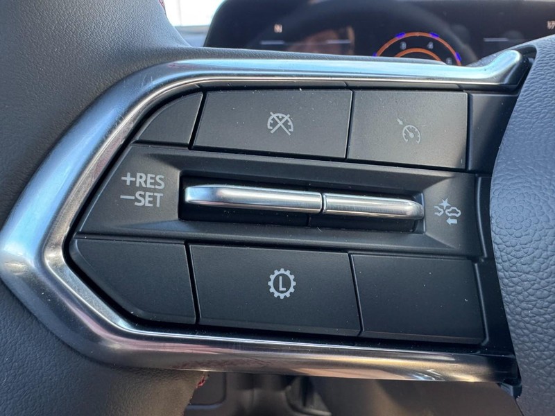 Chevrolet Tahoe Vehicle Image 11