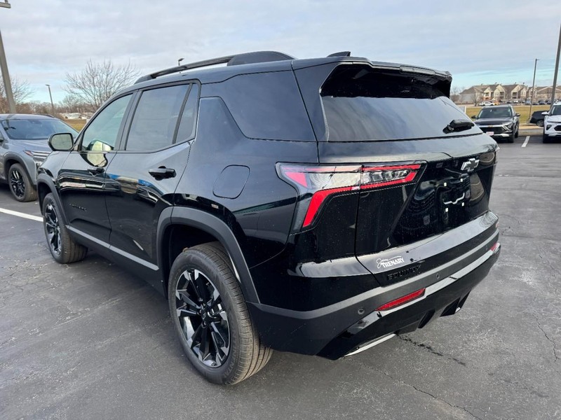 Chevrolet Equinox Vehicle Image 05