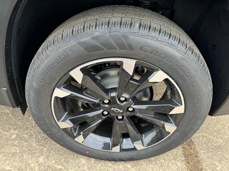 Chevrolet Equinox Vehicle Image 06