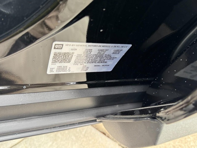 Chevrolet Equinox Vehicle Image 17