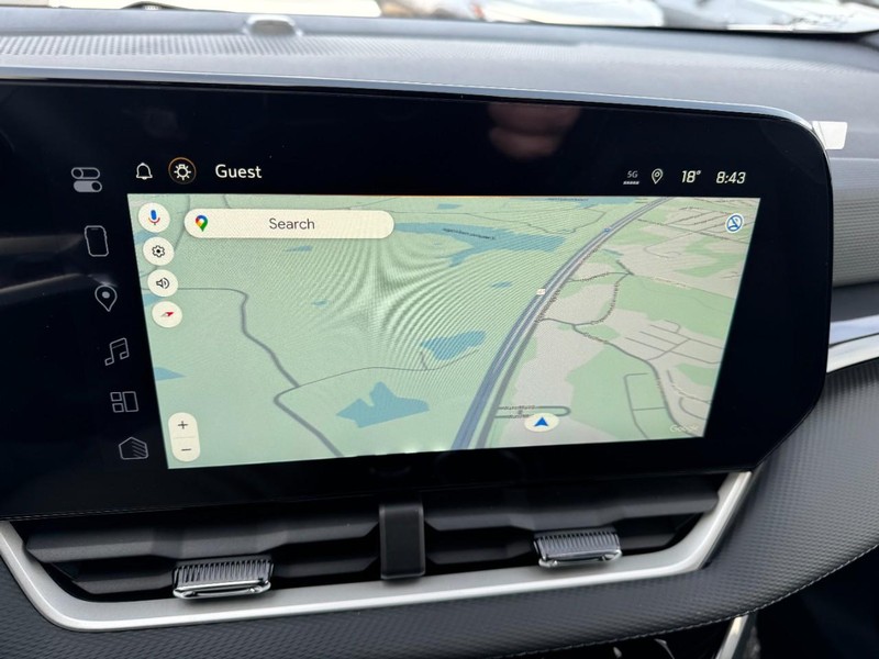 Chevrolet Equinox Vehicle Image 15