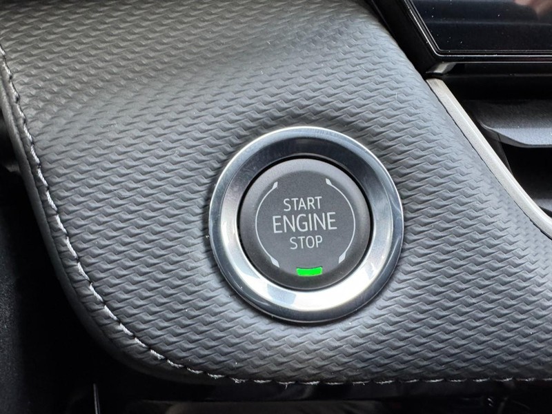 Chevrolet Equinox Vehicle Image 17